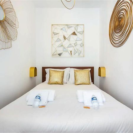 Апартаменты Cmg Place De Clichy - Metro Europe Париж Экстерьер фото