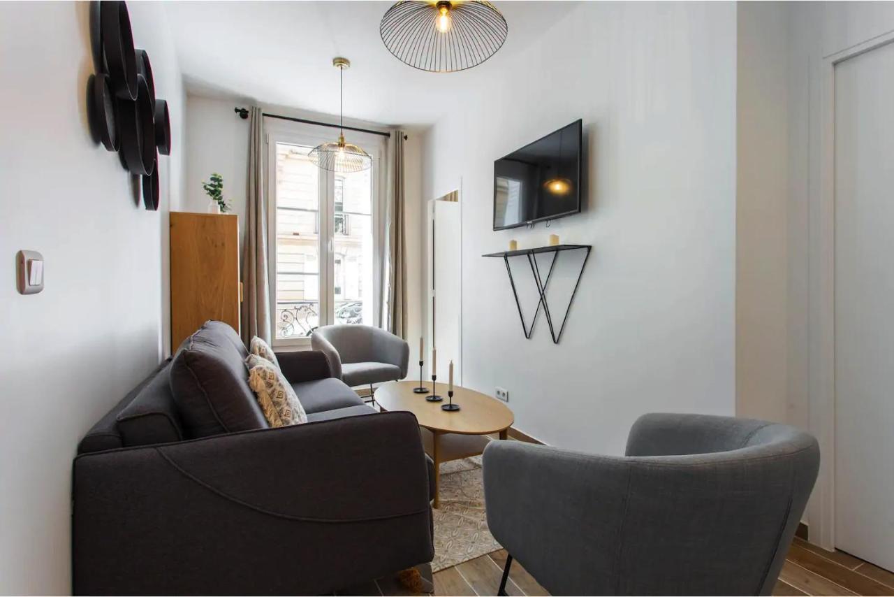 Апартаменты Cmg Place De Clichy - Metro Europe Париж Экстерьер фото