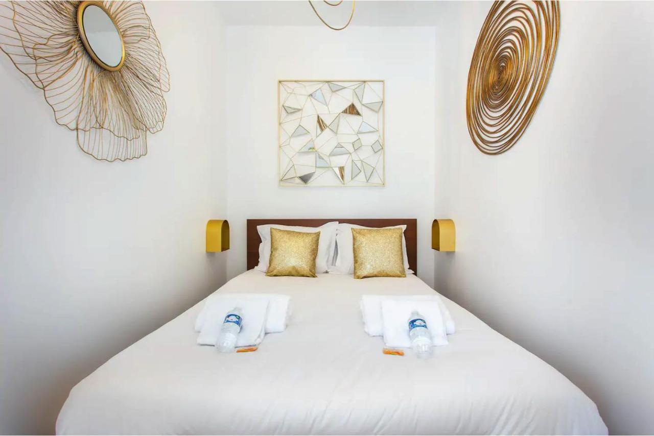 Апартаменты Cmg Place De Clichy - Metro Europe Париж Экстерьер фото